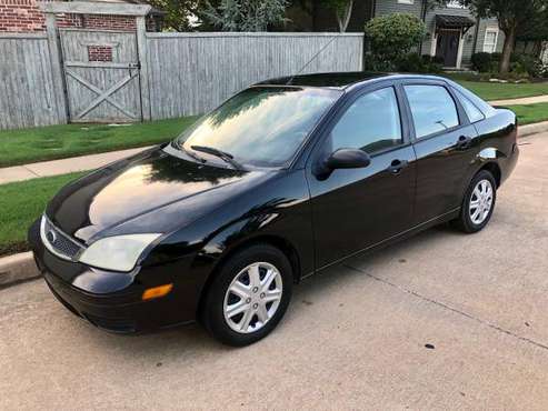 2007 Ford Focus ZX4, great on gas, low miles +cold Air! for sale in Owasso, OK
