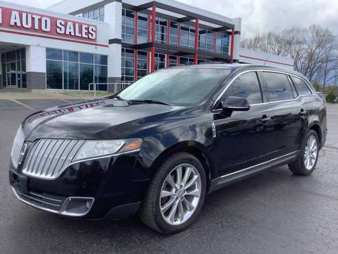 2010 Lincoln MKT! 3rd Row! Sharp! Loaded! - - by for sale in Ortonville, OH