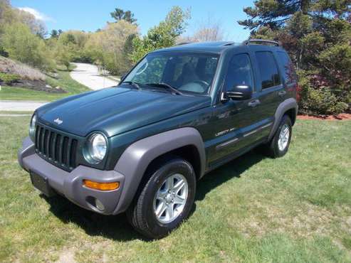 JEEP LOW MILES LIBERTY 4X4 2003 105 K MILES - - by for sale in Middleton, MA