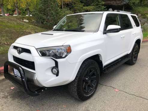 2016 Toyota 4runner Trail 4WD --Clean title, Auto, Towing pkg,... for sale in Kirkland, WA