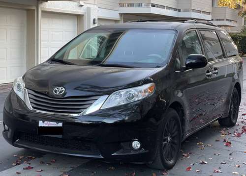 2014 TOYOTA SIENNA XLE / DVD / AWD - cars & trucks - by owner -... for sale in San Jose, CA