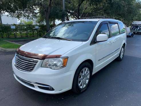 2014 CHRYSLER TOWN & COUNTRY TOURING NAVIGATION TV LEATHER REAL... for sale in Fort Lauderdale, FL