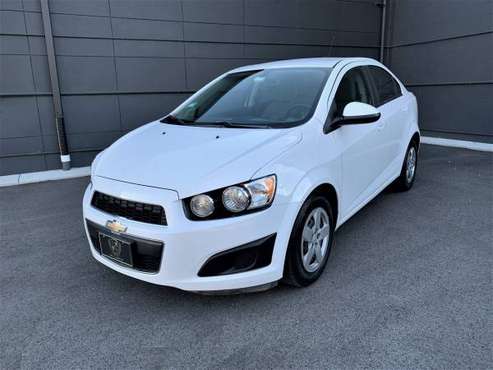 2015 Chevrolet Sonic LS - LOW MILES - - by dealer for sale in Lockport, IL