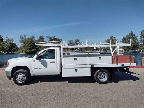 2014 GMC 3500 Service truck, One owner, 6 0L, Hvy duty ladder rack! for sale in NM