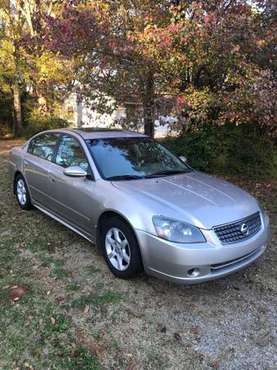 2005 Nissan Altima - cars & trucks - by owner - vehicle automotive... for sale in Austell, GA
