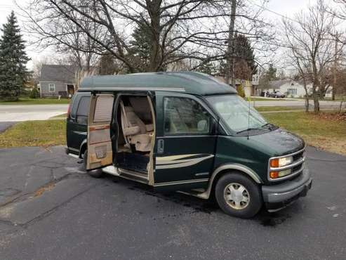 2003 Chevy high top van great condition!! - cars & trucks - by owner... for sale in Middletown, OH