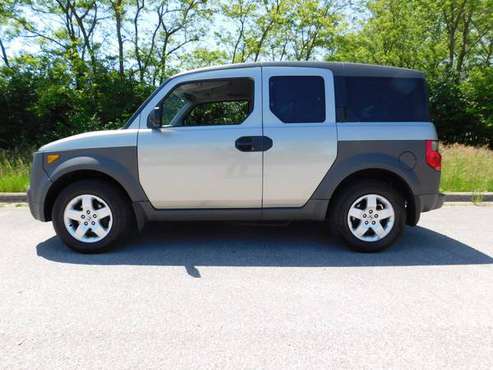 2004 Honda Element AWD - cars & trucks - by dealer - vehicle... for sale in Muncie, IN