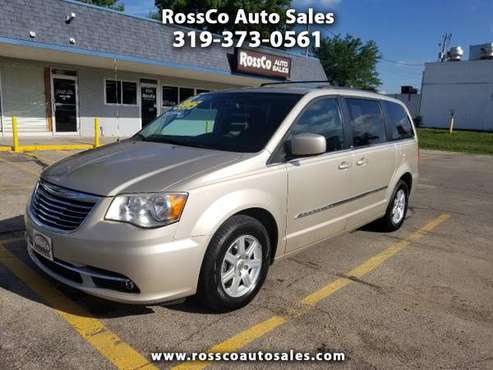 2012 Chrysler Town Country Touring for sale in Cedar Rapids, IA