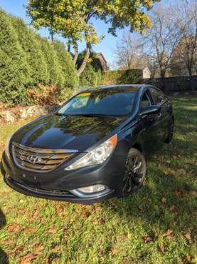 2011 Hyundai Sonata SE - cars & trucks - by dealer - vehicle... for sale in New Bedford, MA