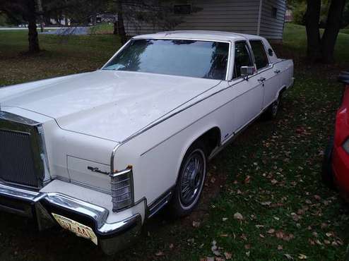 1978 lincoln contential - cars & trucks - by owner - vehicle... for sale in Green Bay, WI