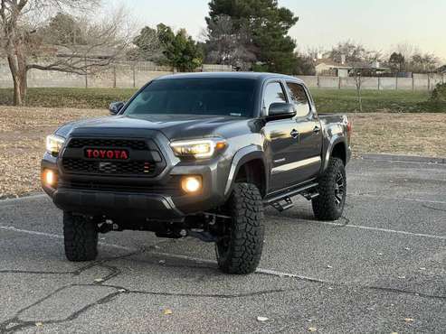 2019 Toyota Tacoma SR5 - cars & trucks - by owner - vehicle... for sale in Albuquerque, NM