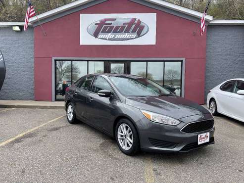 2016 Ford Focus 4dr Sdn SE - - by dealer - vehicle for sale in South St. Paul, MN