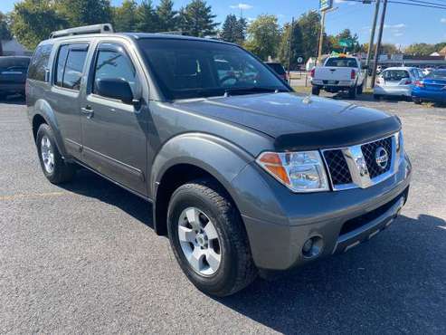 2006 NISSAN PATHFINDER 4X4 - cars & trucks - by dealer - vehicle... for sale in Indianapolis, IN
