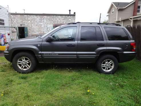 2004 Jeep Grand Cherokee 4X4 SUV - - by dealer for sale in Mogadore, OH