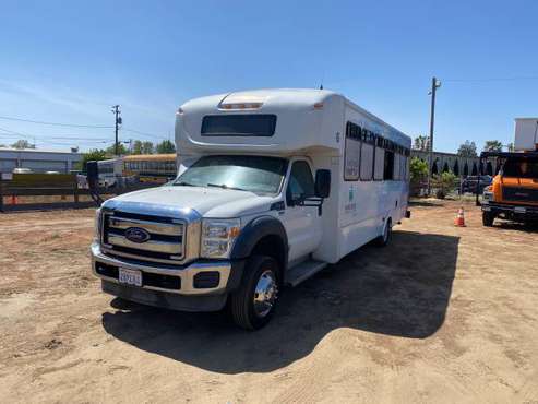 2015 Ford f550 30 passenger bus Propane for sale in Lodi , CA