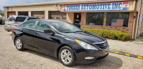 2013 Hyundai Sonta GLS - 1-Owner! - - by dealer for sale in Pana, IL