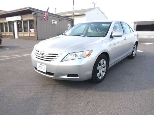 2007 TOYOTA CAMRY LE - - by dealer - vehicle for sale in Saint Paul, MN