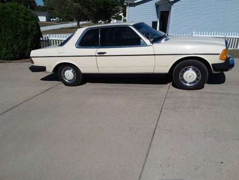 1979 300 CD Mercedes for sale in Princeton, IN
