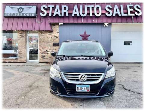 2011 Volkswagen Routan SE - - by dealer - vehicle for sale in Rochester, MN