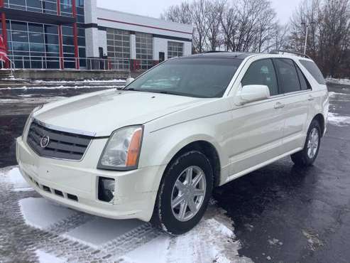 Clean Carfax! 2004 Cadillac SRX! Loaded! - cars & trucks - by dealer... for sale in Ortonville, MI