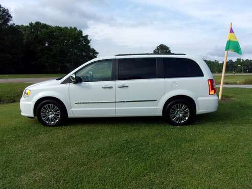 2014 Chrysler Town & Country Touring-L 98K Warranty! for sale in Raymond, MS
