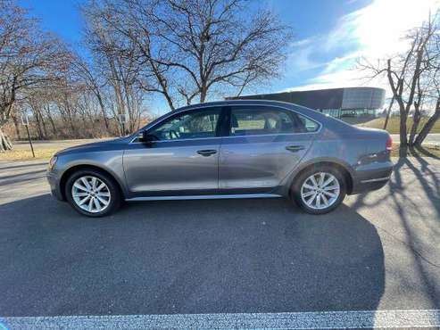 Reliable VW Passat - cars & trucks - by owner - vehicle automotive... for sale in Saint Paul, MN