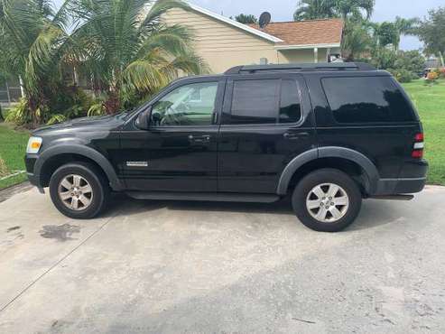 2007 Ford Explorer - cars & trucks - by owner - vehicle automotive... for sale in Stuart, FL