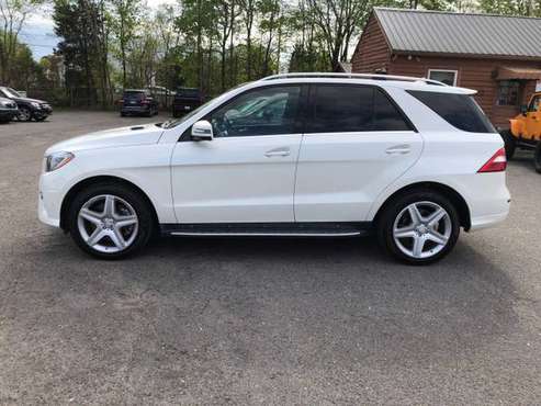 Mercedes Benz AWD ML 550 SUV Designo AMG Package Sunroof NAV V8 for sale in Greensboro, NC