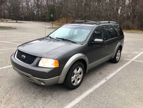 2006 Ford Freestyle SEL (Only 108,862 Miles!) - cars & trucks - by... for sale in Muskegon, MI