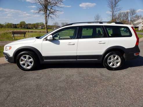 2009 Volvo XC70 AWD htd leather power sunroof safe safe for sale in Forest Lake, MN