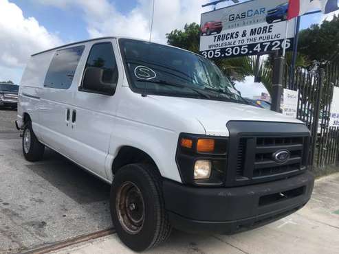2013 Ford Econoline * FINANCING AVAILABLE - cars & trucks - by... for sale in Miami, FL