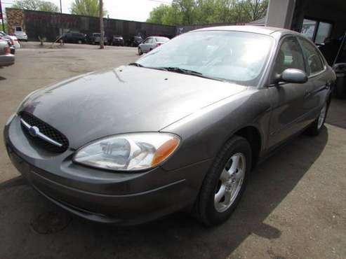 2003 FORD TAURUS NICE! - - by dealer - vehicle for sale in Minneapolis, MN