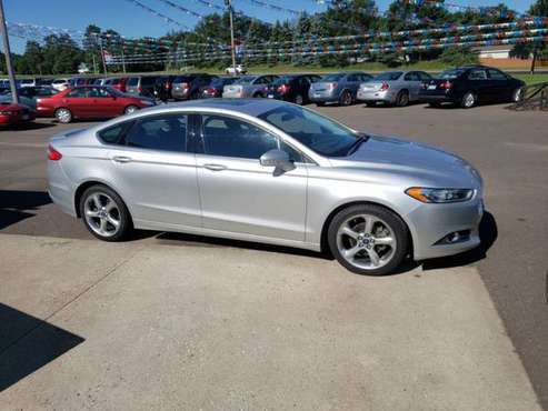 2014 Ford Fusion SE 4dr Sedan - cars & trucks - by dealer - vehicle... for sale in Cambridge, MN