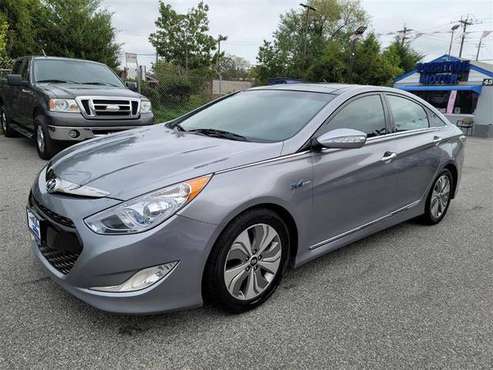 2014 HYUNDAI SONATA HYBRID Limited $995 Down Payment - cars & trucks... for sale in Temple Hills, District Of Columbia
