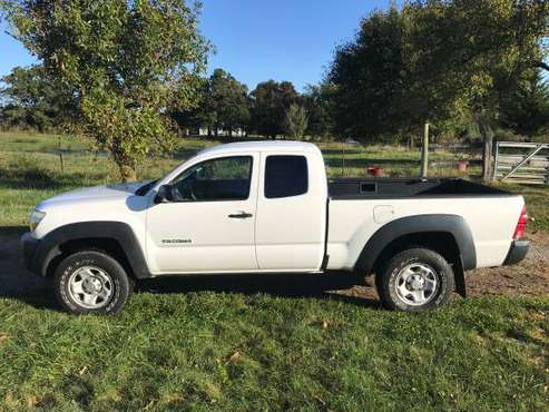 Toyota Tacoma 4WD Manual Transmission for sale in Fayetteville, AR