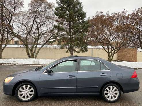 2006 Honda Accord EX-L low miles - cars & trucks - by owner -... for sale in Saint Paul, MN