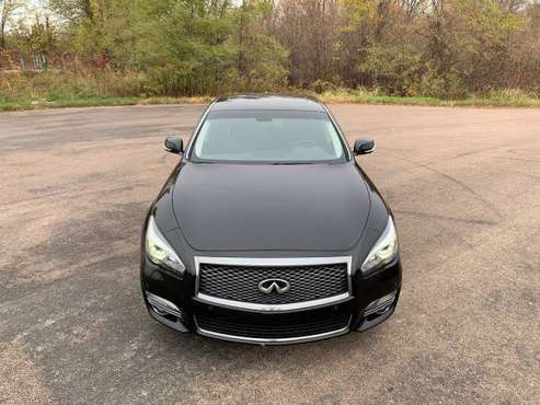 Infiniti Q70 2016 Premium Select - cars & trucks - by owner -... for sale in Shakopee, MN