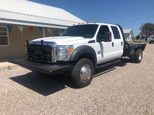 2015 FORD F-550 CREW CAB DIESEL 4WD W/ NEW CM FLATBED *VERY CLEAN* for sale in Stratford, TX