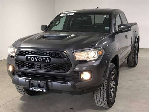 2017 Toyota Tacoma - - by dealer - vehicle automotive for sale in Buffalo, NY