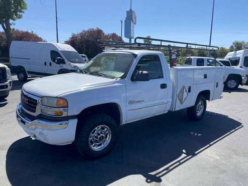 2003 GMC 2500 Duramax 4WD Utility - cars & trucks - by dealer -... for sale in Boise, ID