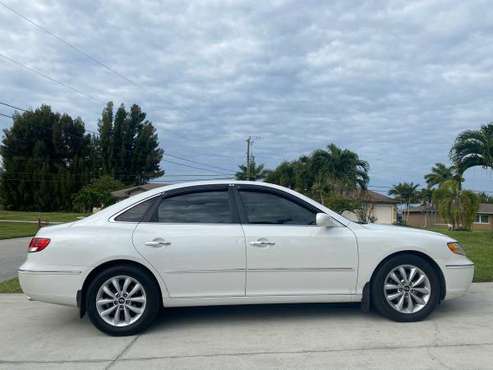 2007 Hyundai Azera Limited - cars & trucks - by owner - vehicle... for sale in Cape Coral, FL