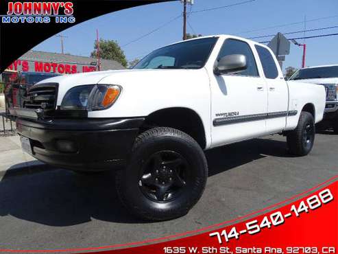 2000 TOYOTA TUNDRA SR5! NO ACCIDENTS! LOOKS AND RUNS GREAT! - cars for sale in Santa Ana, CA