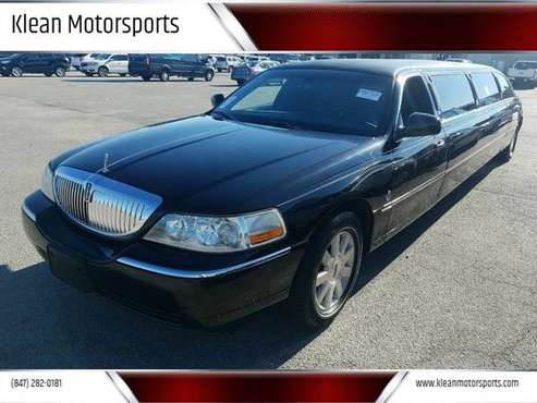 04 LINCOLN TOWN CAR EXECUTIVE 87K LIMOUSINE LEATHER GOOD TIRES... for sale in Skokie, IL