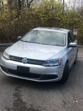 VW Jetta 2014 low millage - cars & trucks - by dealer - vehicle... for sale in Columbus, OH