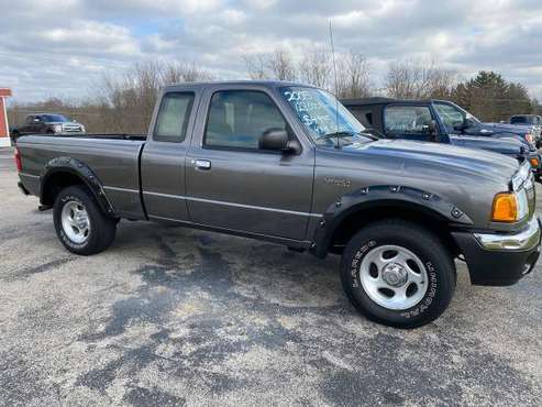 Nice 05 Ford Ranger - cars & trucks - by dealer - vehicle automotive... for sale in Hillsboro, OH