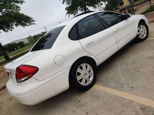2005 Ford Taurus SEL Loaded - Sunroof - cars & trucks - by owner -... for sale in Austin, TX