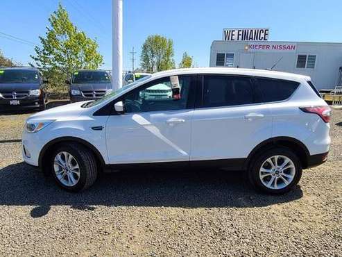 2017 Ford Escape SE FWD SUV - - by dealer - vehicle for sale in Corvallis, OR