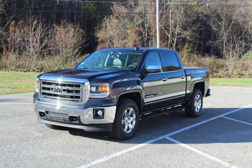 2015 GMC SIERRA SLT CREW CAB ONLY 52000 MILES 4X4 LEATHER - cars &... for sale in Mc Kee, KY