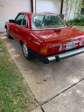 1986 Mercedes 560SL - cars & trucks - by owner - vehicle automotive... for sale in Newark, TX