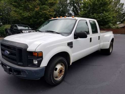 08' Ford F-350 Super Duty-Dually Crew Cab,V-10 Gas Engine-1... for sale in Candler, NC